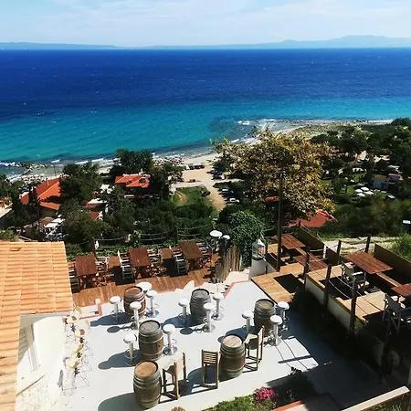 Maison Des Oliviers Afythos 9 Personnes 4chambres Piscine Privee 카산드리아