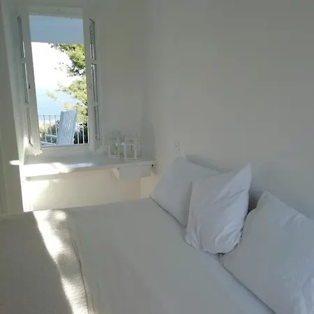 别墅 Maison Des Oliviers Afythos 9 Personnes 4chambres Piscine Privee